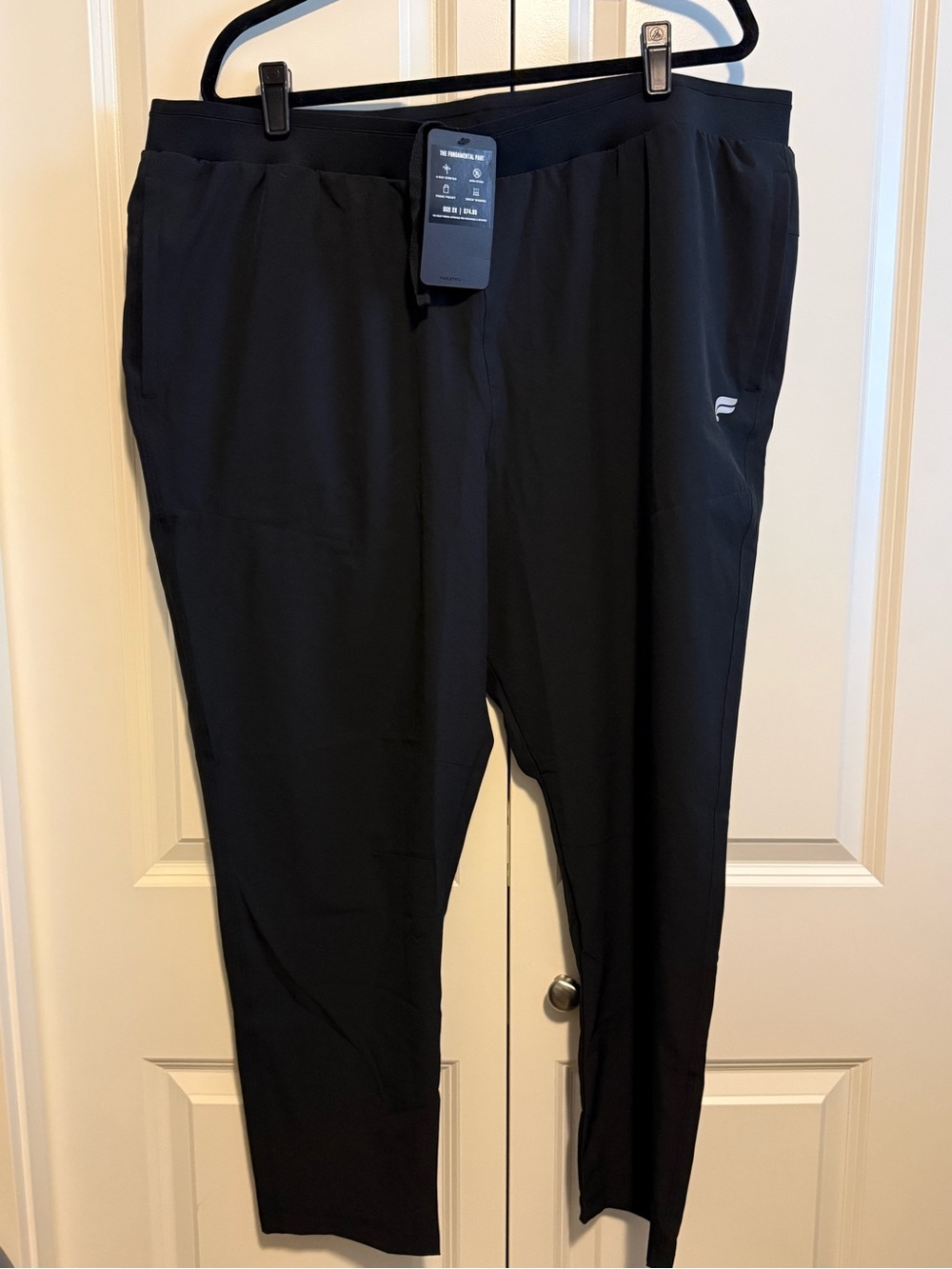 Fabletics Men’s Black Athletic Joggers